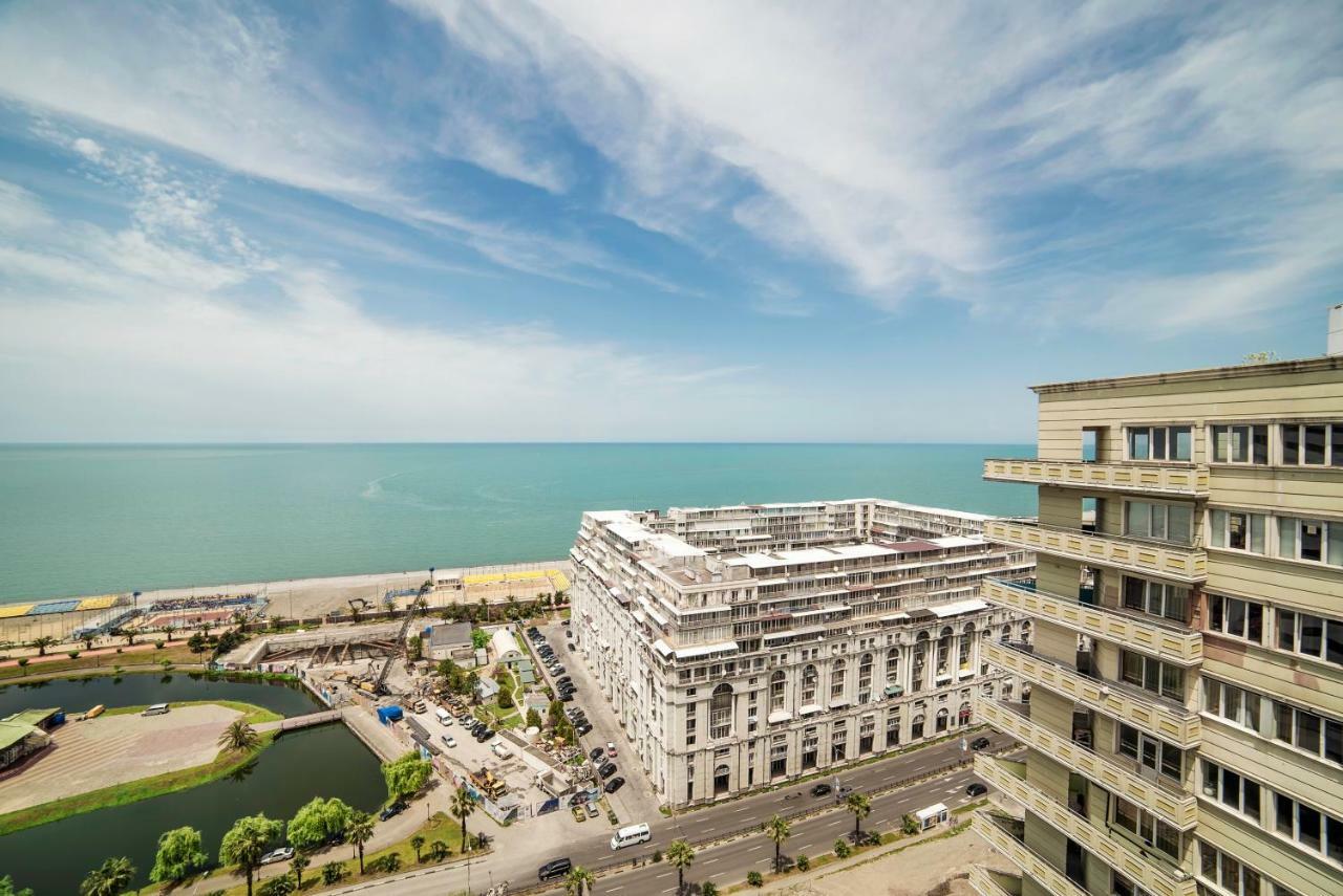 Apart Hotel Irida Batumi Exterior foto
